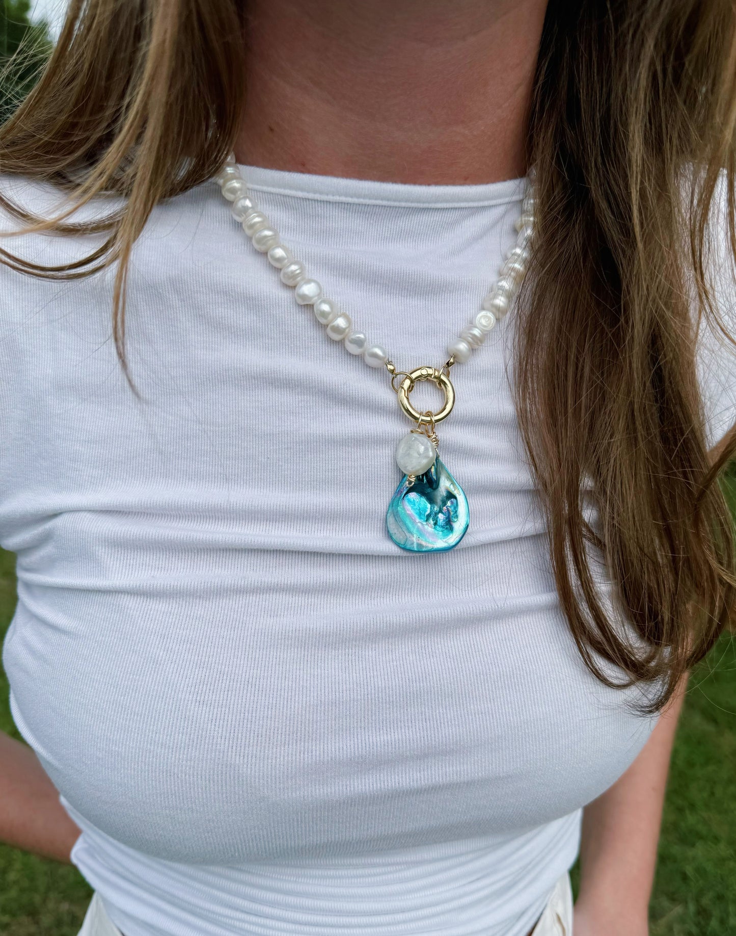 Raven Pearl Necklace
